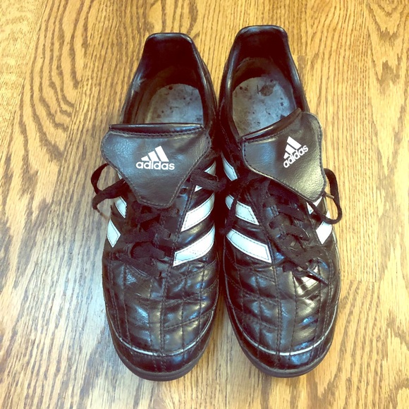 adidas puntero indoor soccer shoes
